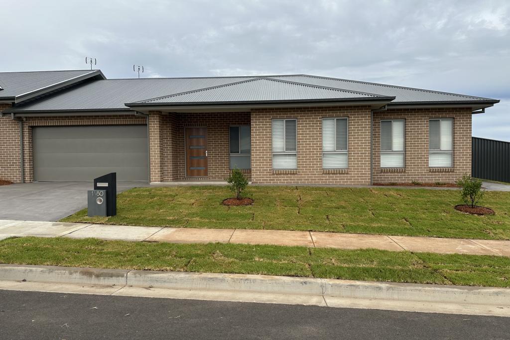 1/80 Evesham Cct, Tamworth, NSW 2340