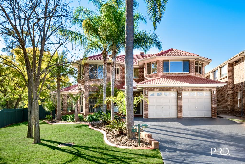 7 Devaney Ave, Glenmore Park, NSW 2745