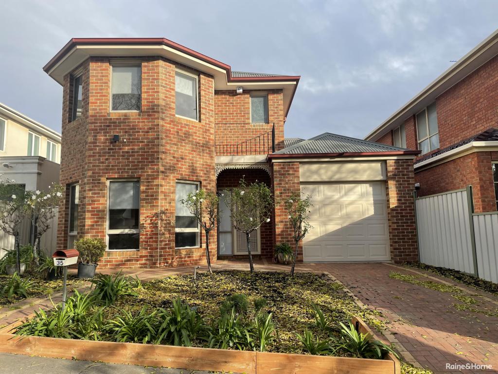 35 Cedar Dr, Maribyrnong, VIC 3032