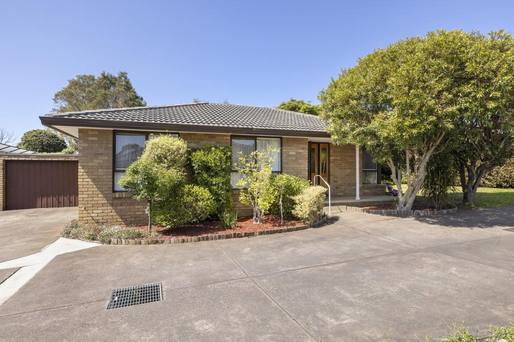 4/11-13 BAYVIEW RD, MORNINGTON, VIC 3931