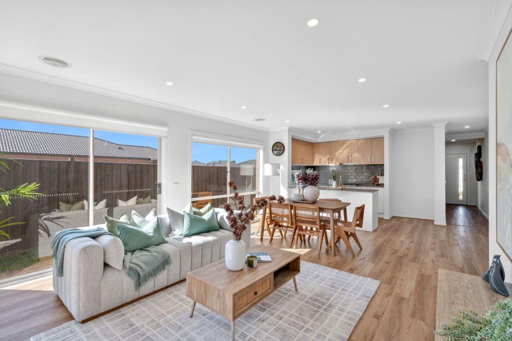 9 Paley St, Charlemont, VIC 3217