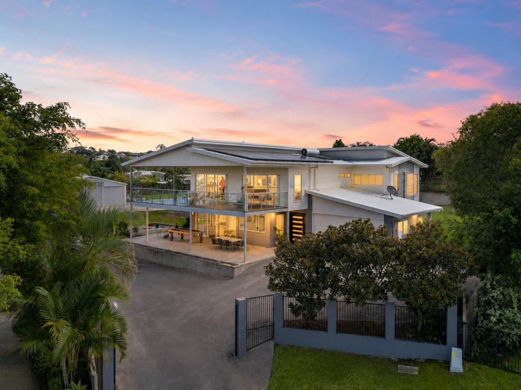 20 Jasmine Ct, Dundowran Beach, QLD 4655