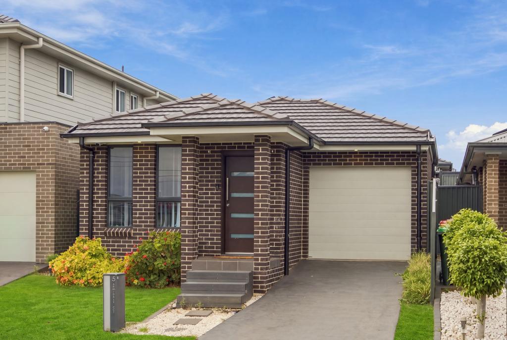 5 Armidale Cct, Gregory Hills, NSW 2557