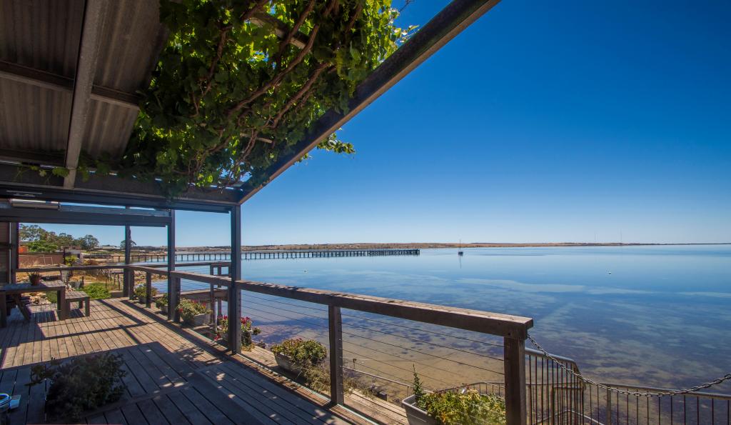 NEREUS 2/10 ALFRED TERRACE, STREAKY BAY, SA 5680