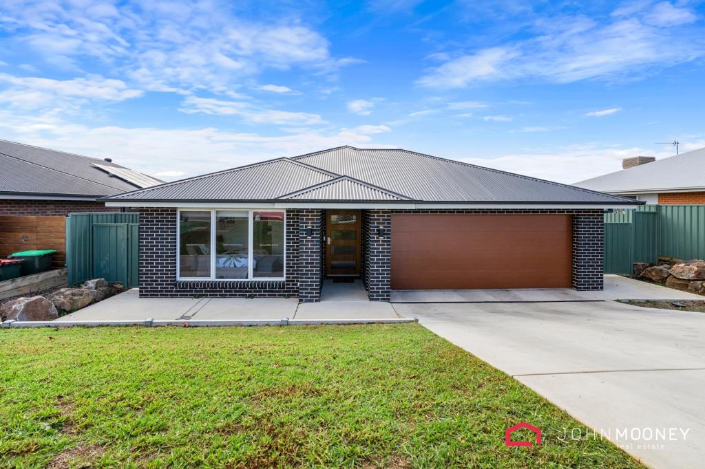 50 Lacebark Dr, Forest Hill, NSW 2651