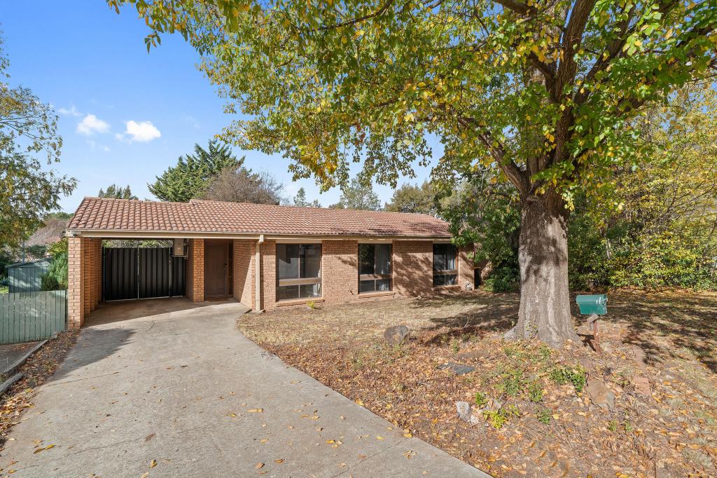 5 Piguenit Cl, Lyneham, ACT 2602