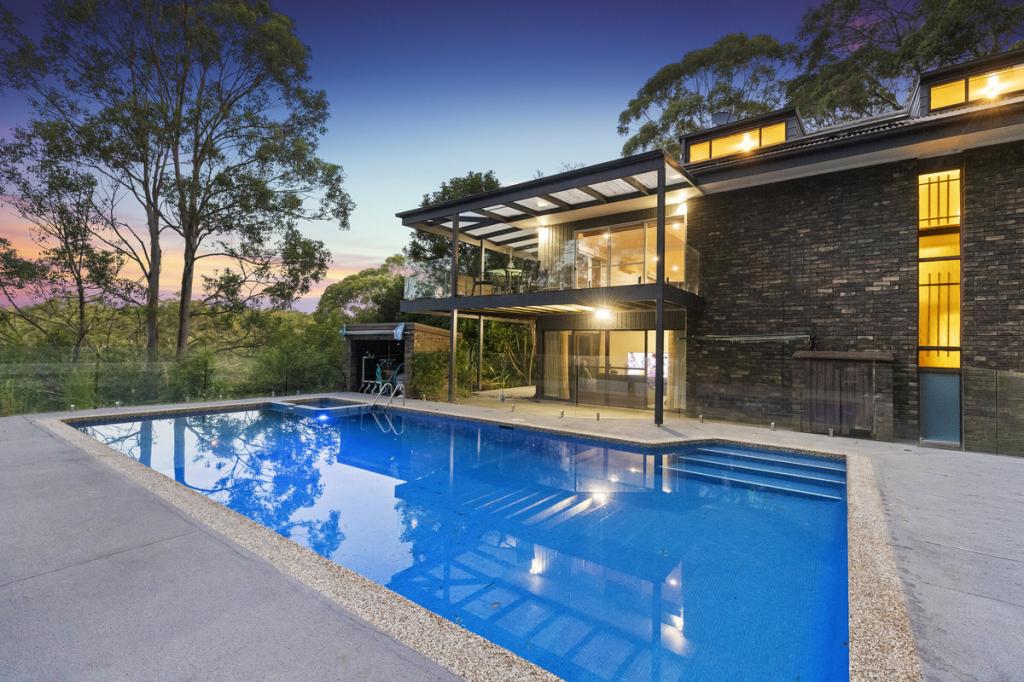 11 Rutherford Dr, Glenning Valley, NSW 2261