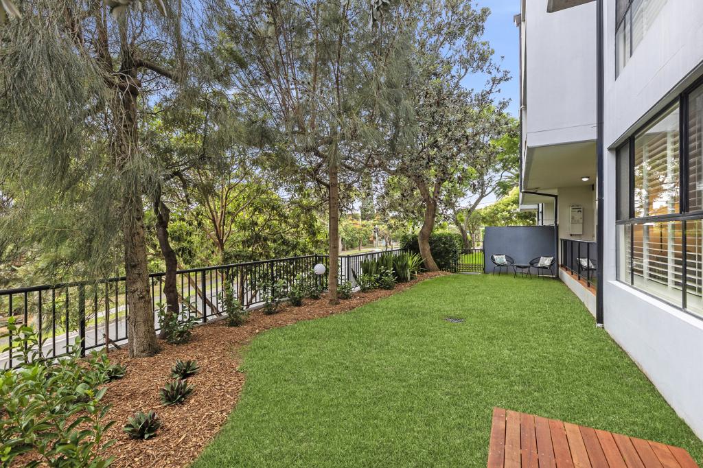 2/1-5 The Crescent, Dee Why, NSW 2099