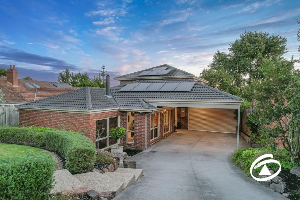 2 Clover Cl, Berwick, VIC 3806