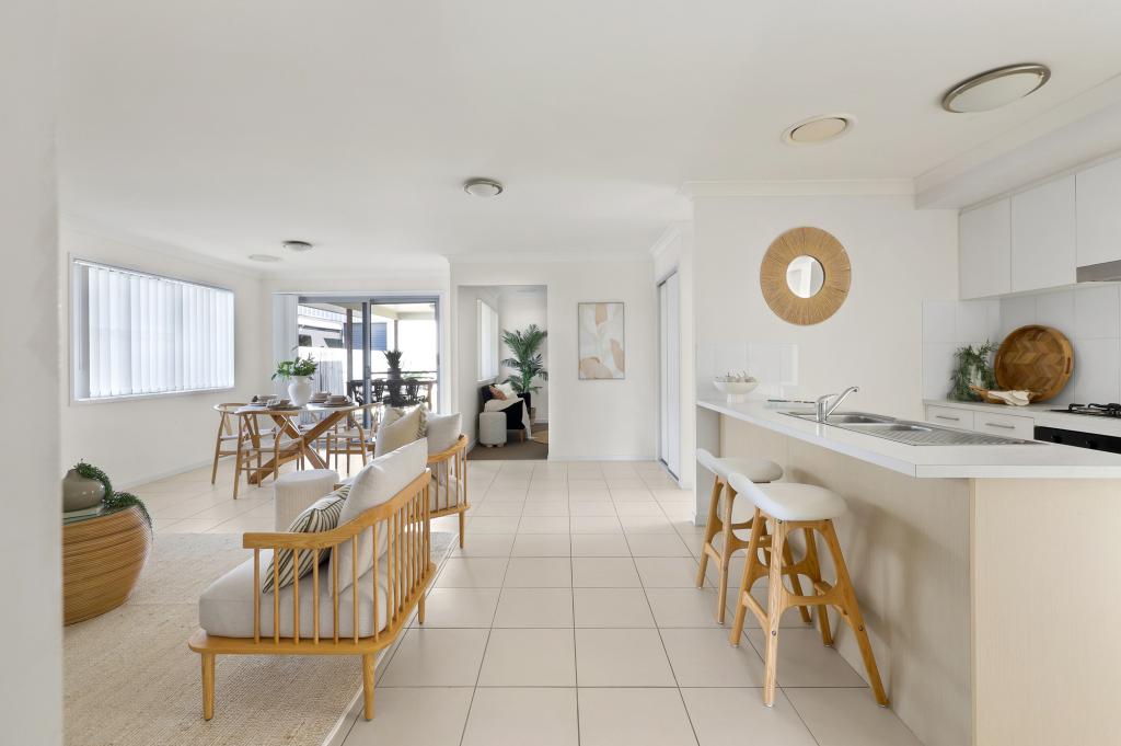 11 Dulcis Dr, Rural View, QLD 4740