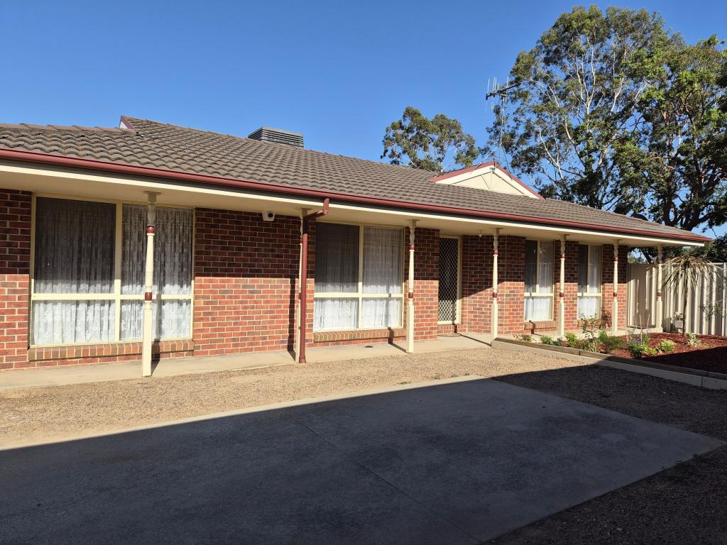 2/10 Homewood Dr, Mooroopna, VIC 3629