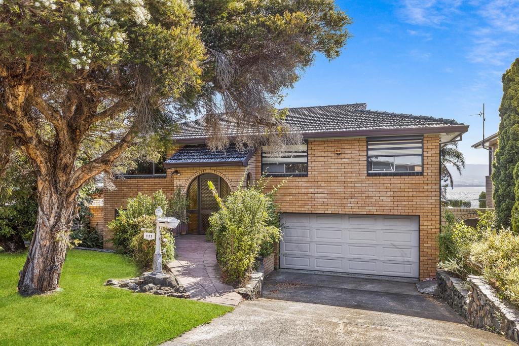 127 The Esplanade, Oak Flats, NSW 2529