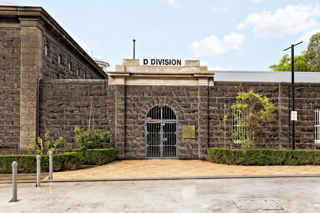 4120/4 Wardens Walk, Coburg, VIC 3058