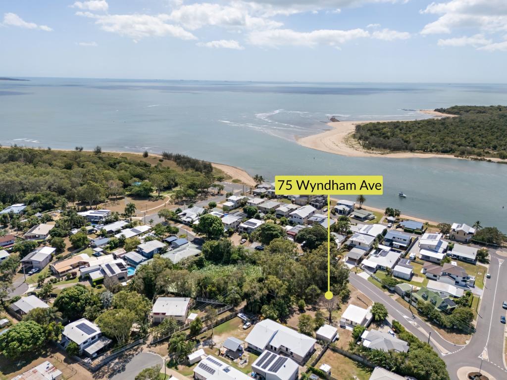 75 WYNDHAM AVE, BOYNE ISLAND, QLD 4680