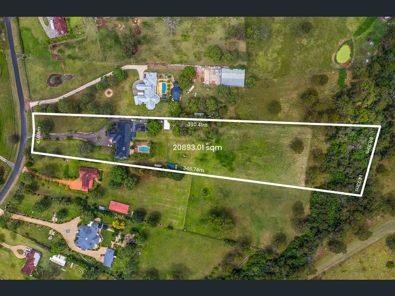 15 Medich Pl, Bradfield, NSW 2556