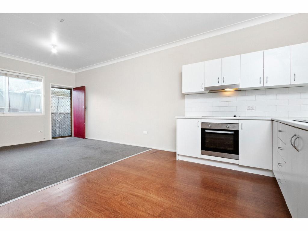 2/10 Ek Ave, Charlestown, NSW 2290
