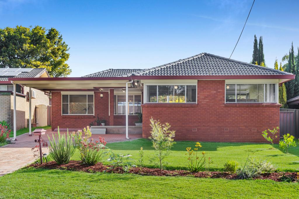 11 FRANKLIN ST, LEUMEAH, NSW 2560