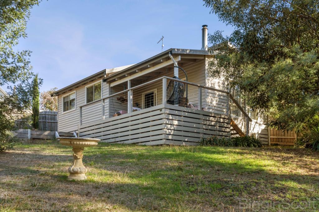 2 FIFTEENTH ST, HEPBURN, VIC 3461