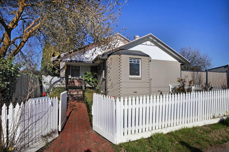 1/46 Forest St, Woodend, VIC 3442