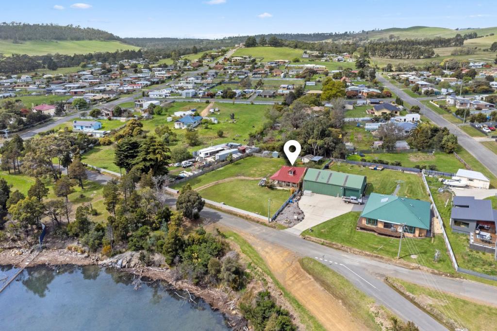 23a Esplanade East, Triabunna, TAS 7190