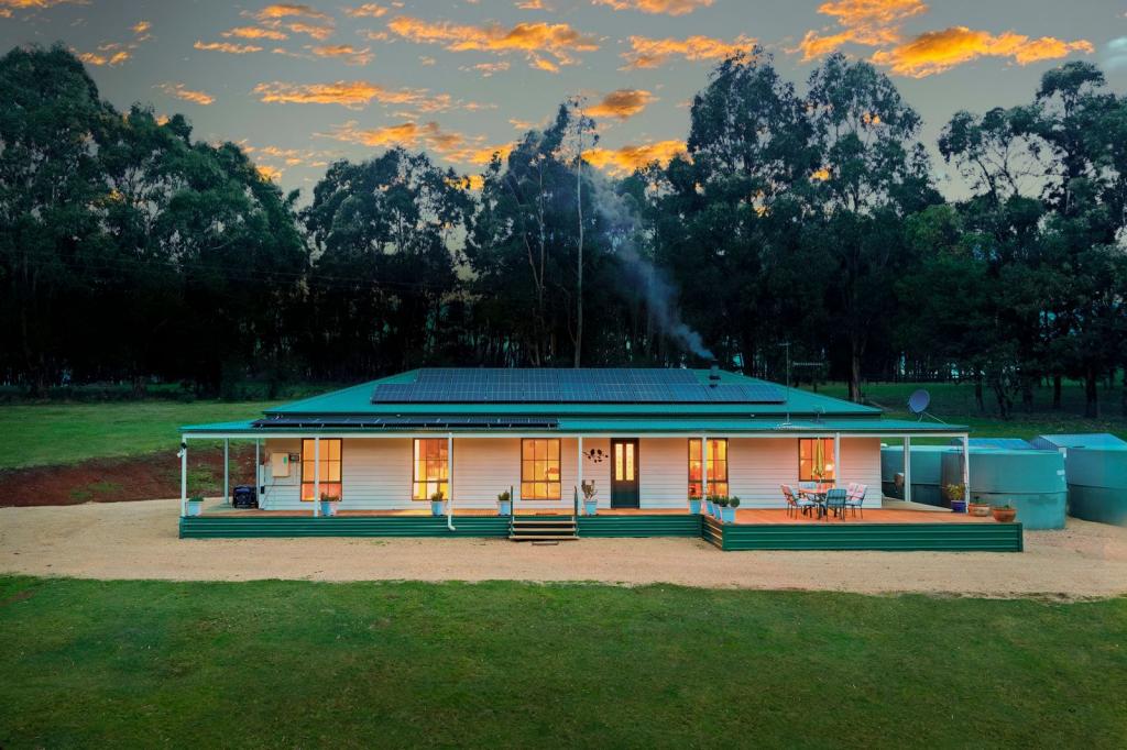 84 Gears Hill Rd, Tolmie, VIC 3723