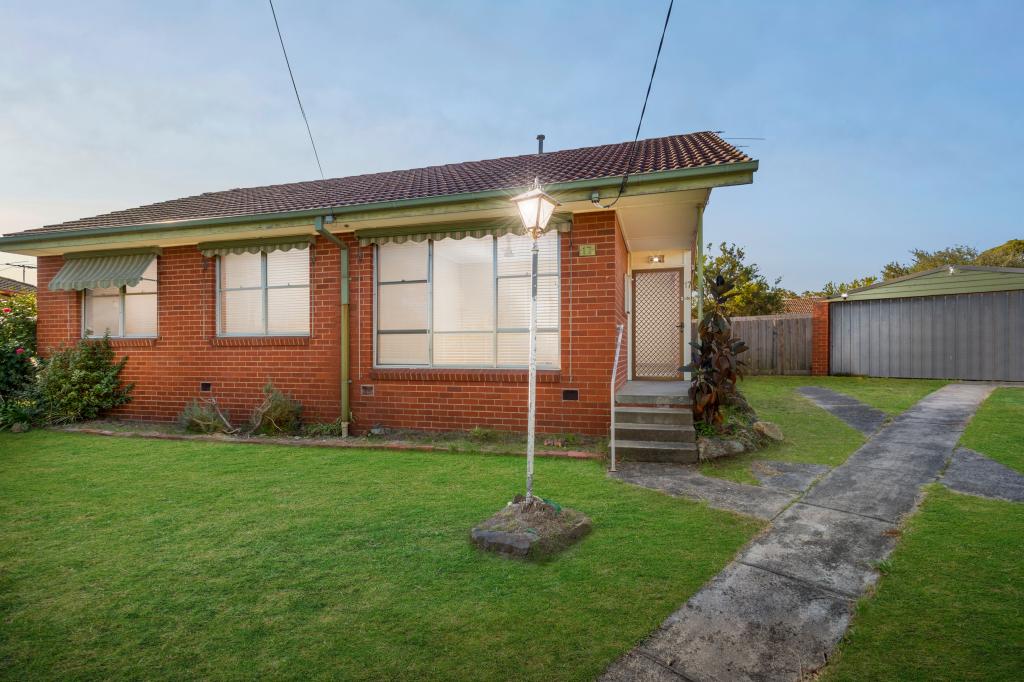 17 Juniper Ct, Frankston North, VIC 3200