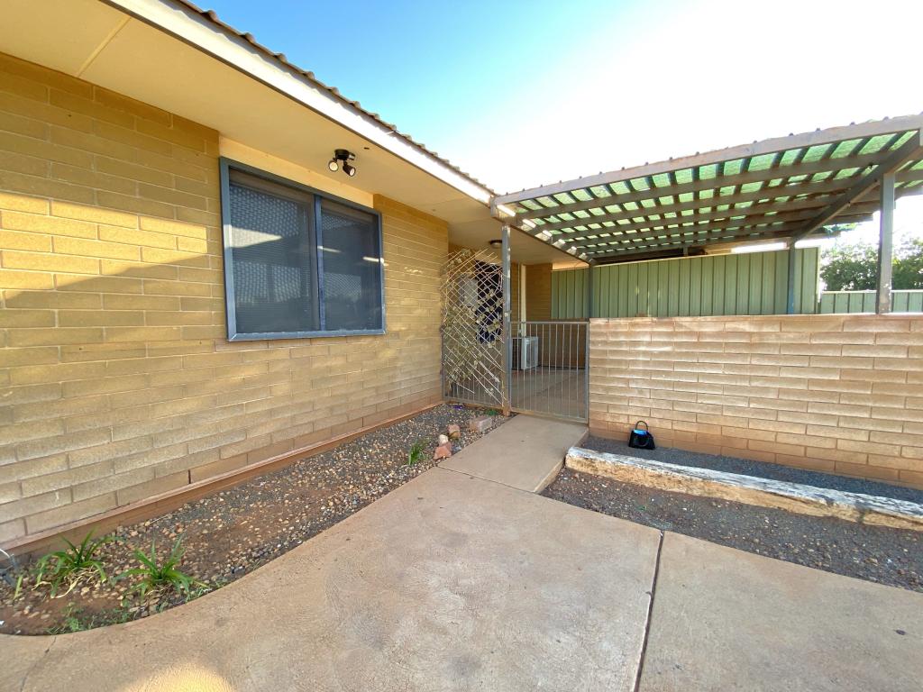 8B YARRUNGA CRES, SOUTH HEDLAND, WA 6722