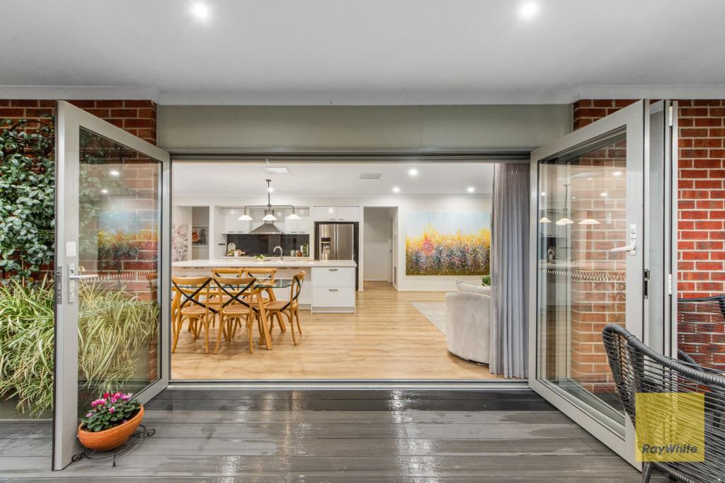 27 Albanvale Dr, Albanvale, VIC 3021