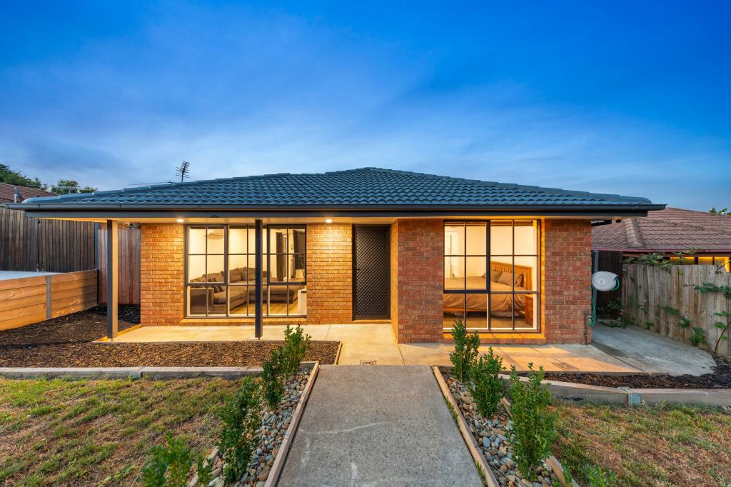 133 Eagle Dr, Pakenham, VIC 3810