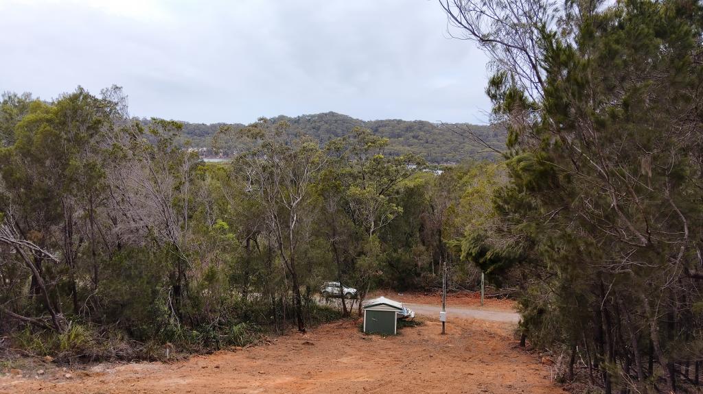 33 Bauhinia Dr, Russell Island, QLD 4184