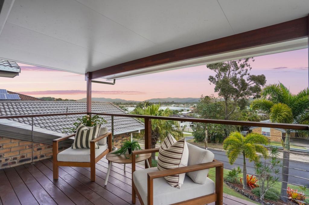 15 DARNEL ST, ELANORA, QLD 4221