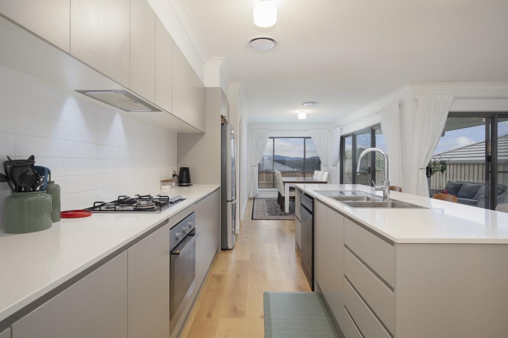 14 Heberlein St, Boolaroo, NSW 2284