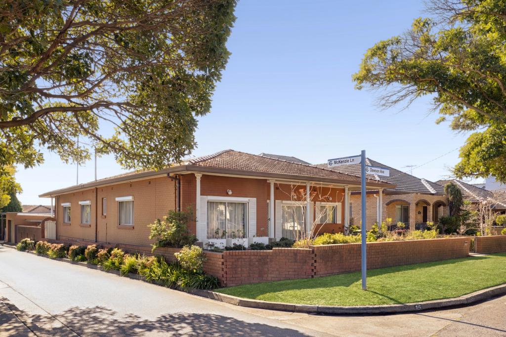 15 Dawson Ave, Earlwood, NSW 2206