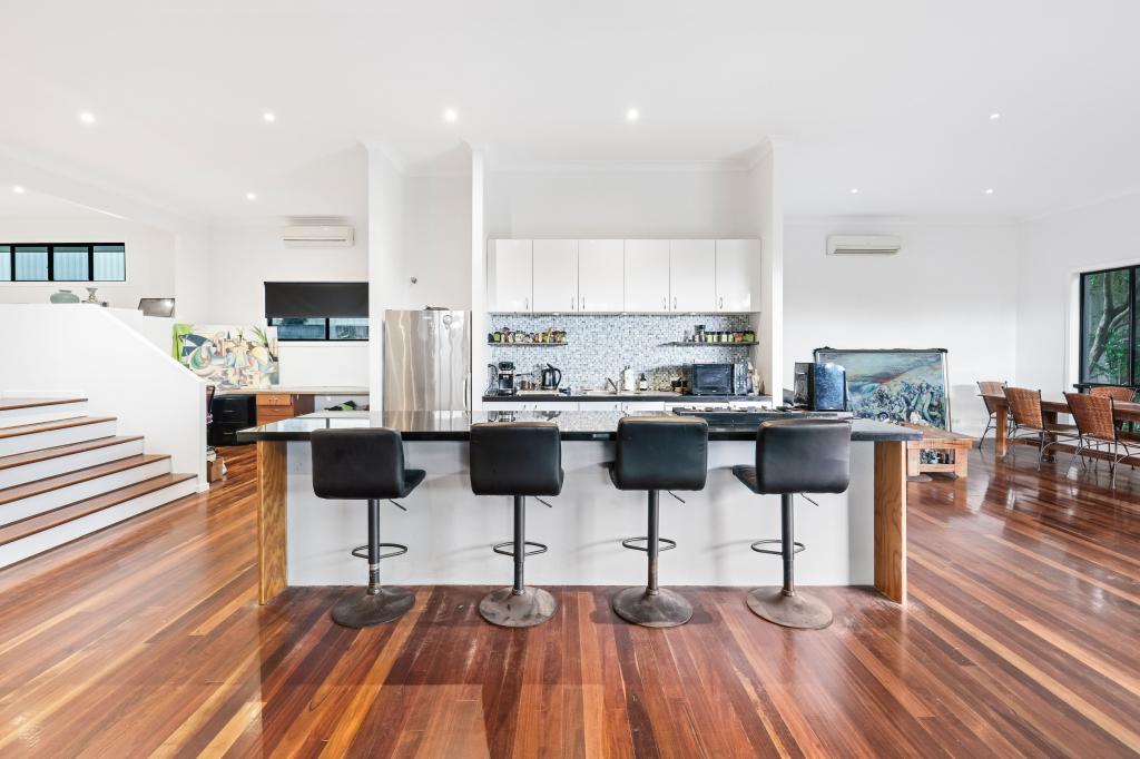 11 Cashew Ct, Upper Coomera, QLD 4209