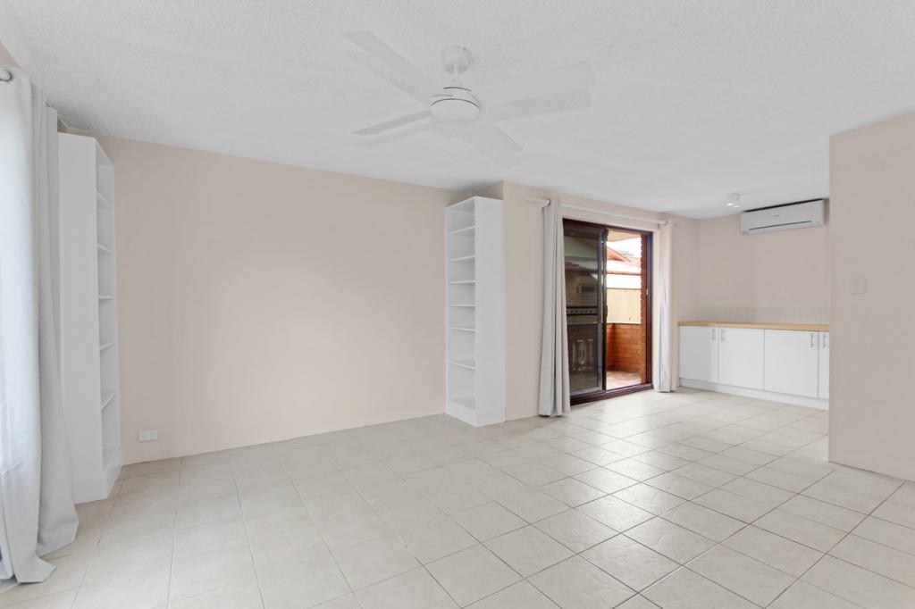 2/28 Oxley Cres, Port Macquarie, NSW 2444