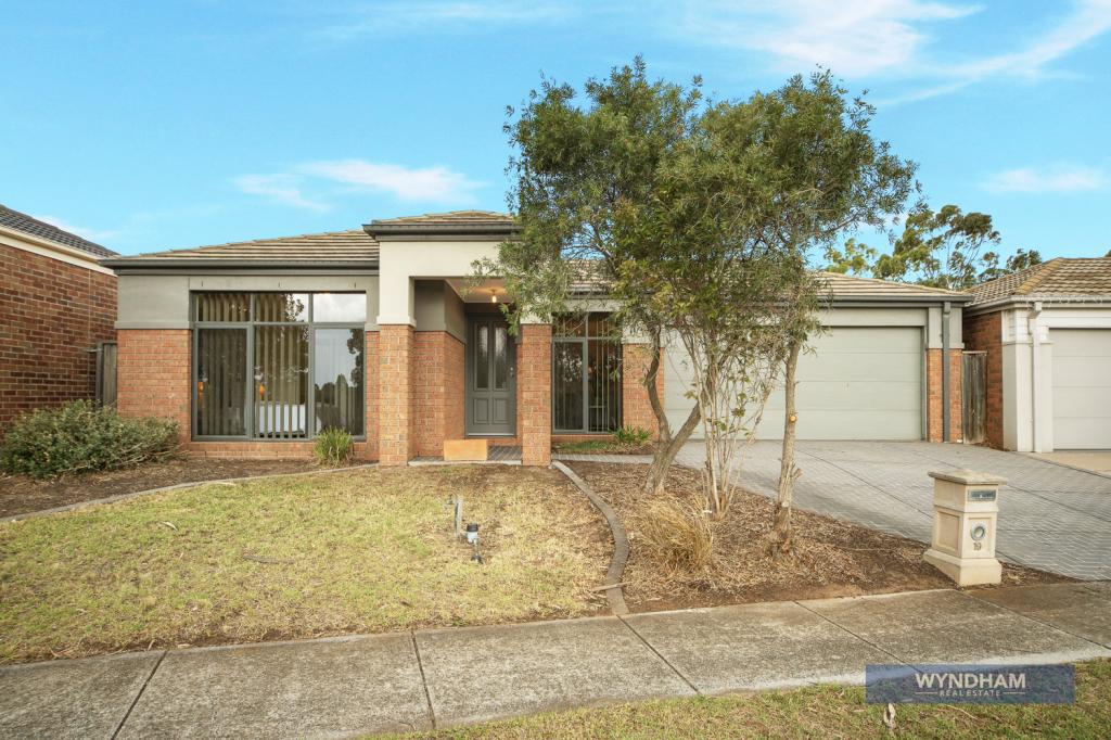 19 PARINGA PASS, WYNDHAM VALE, VIC 3024