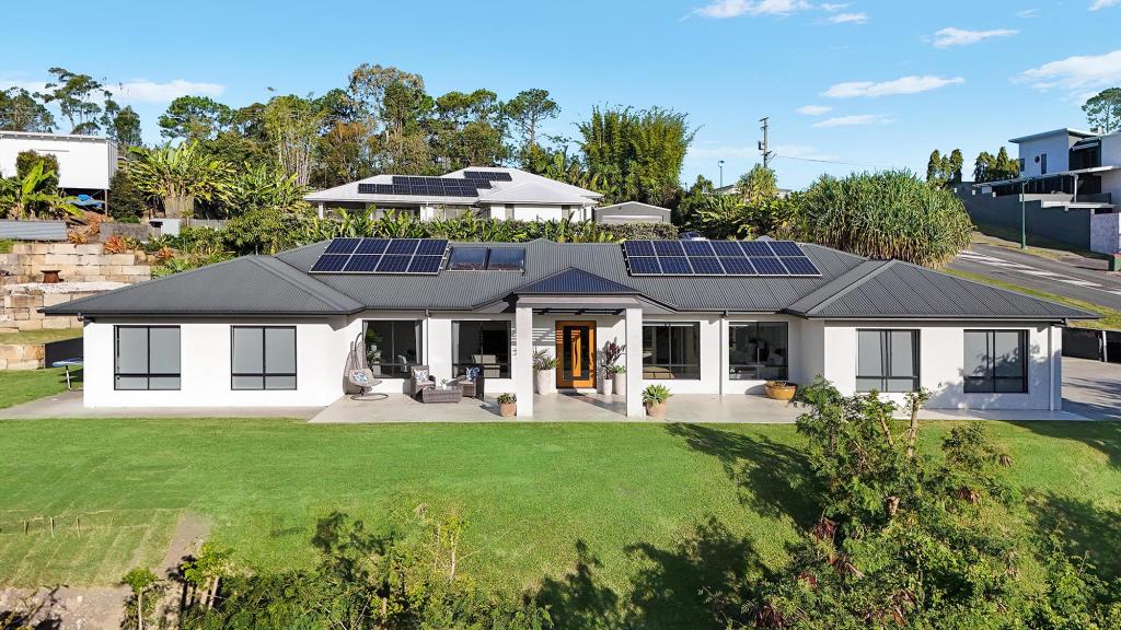 6 Mon Terre Dr, Little Mountain, QLD 4551