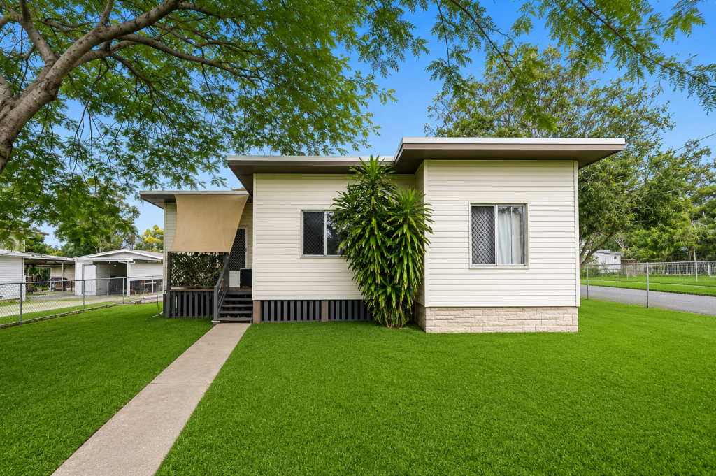 66 Smiths Rd, Goodna, QLD 4300