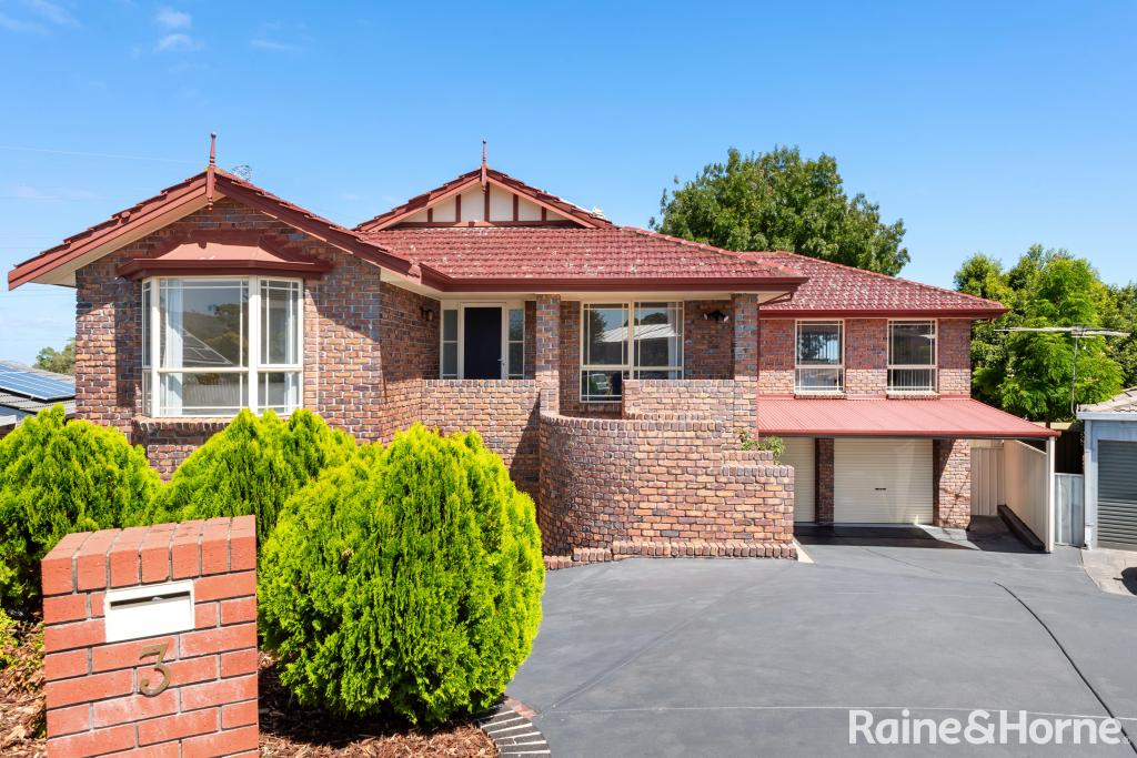 3 Lowry Ct, Flagstaff Hill, SA 5159