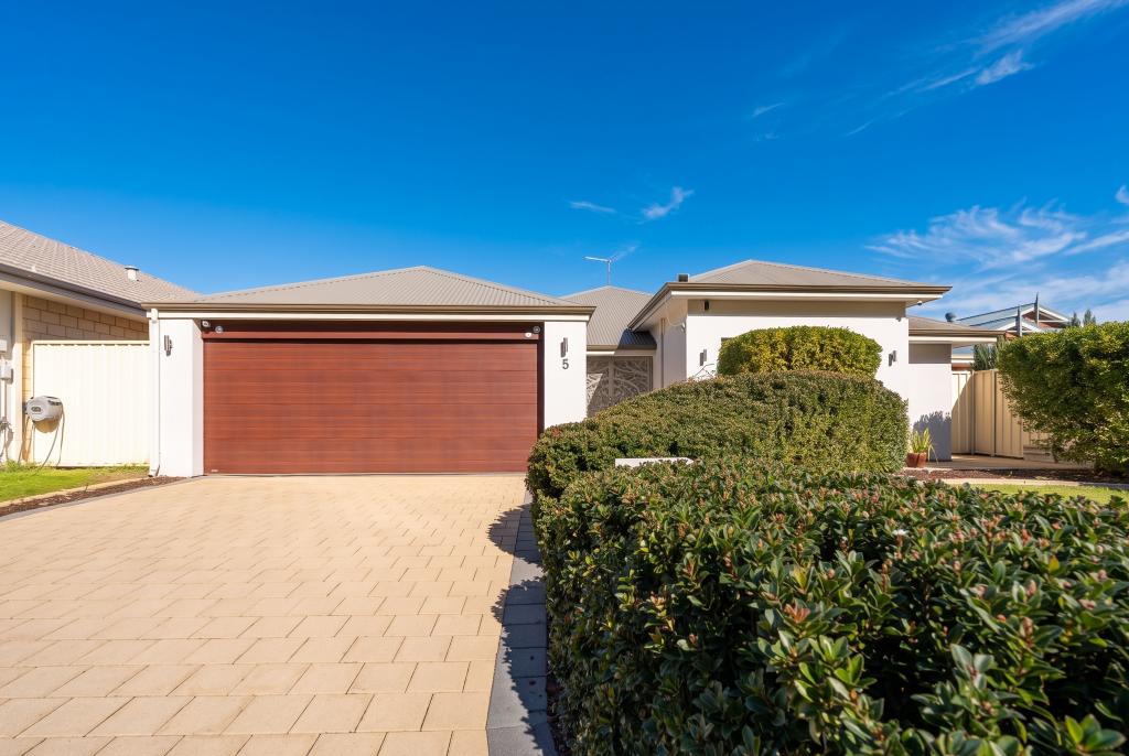 5 Mala Way, Success, WA 6164