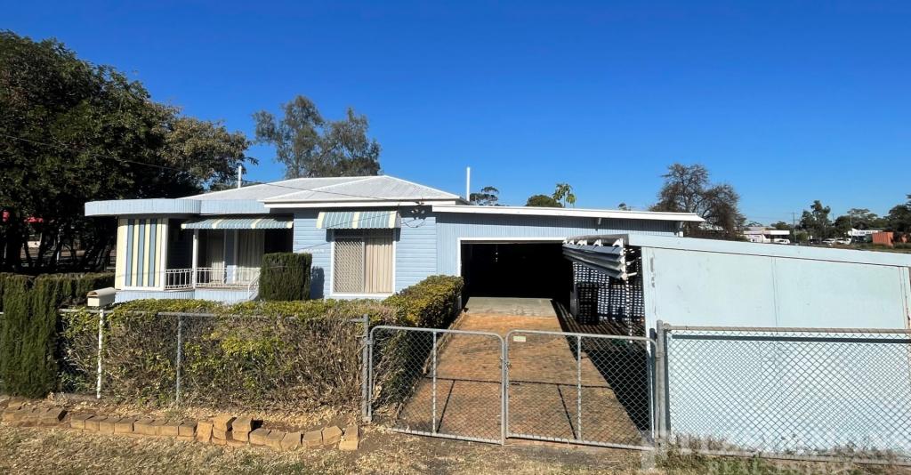 38 Curtis St, Dalby, QLD 4405