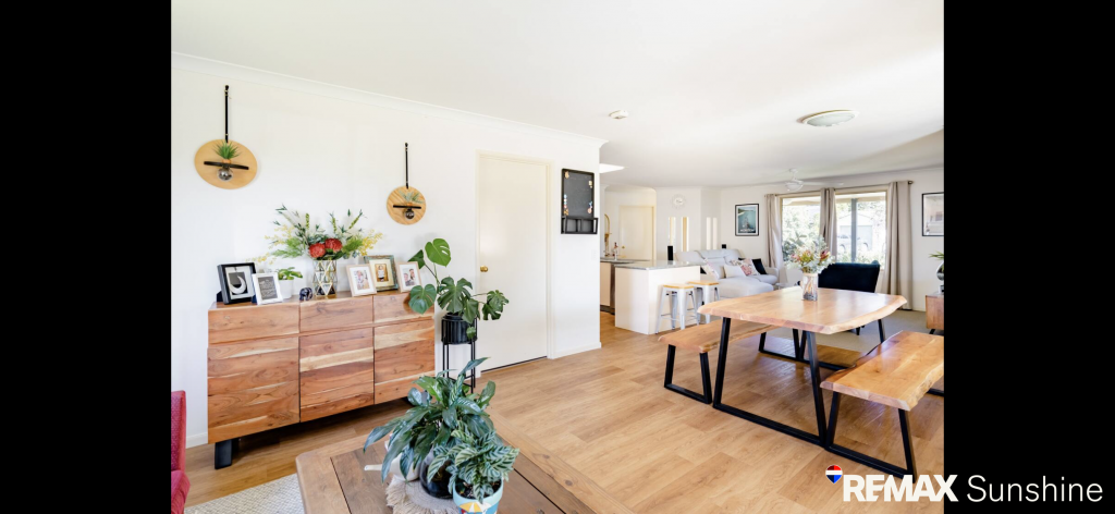 1b Sanctuary Pl, Little Mountain, QLD 4551