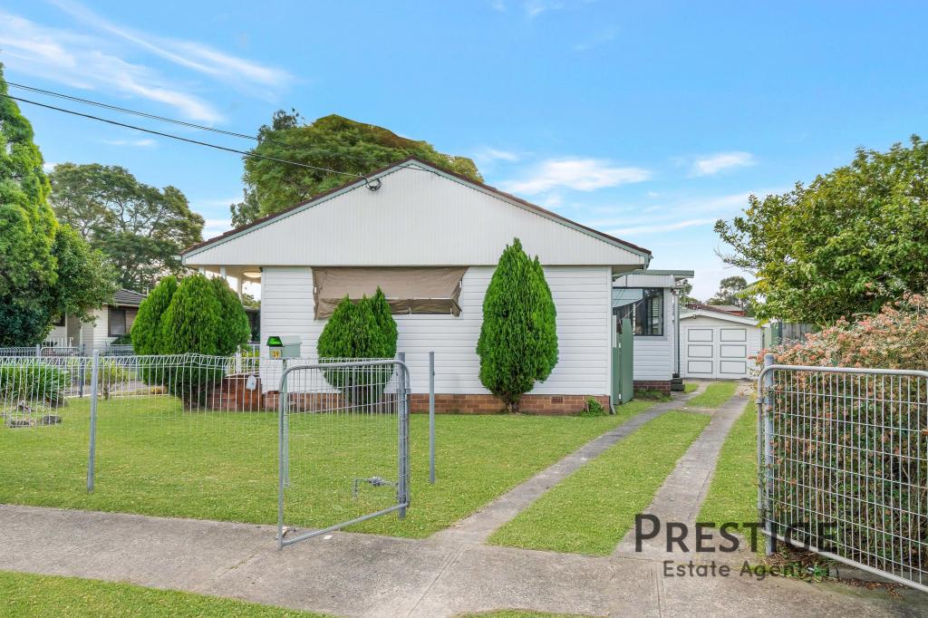 39 Willan Dr, Cartwright, NSW 2168