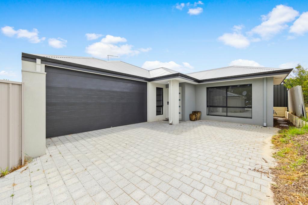 8a Waidup St, Wanneroo, WA 6065