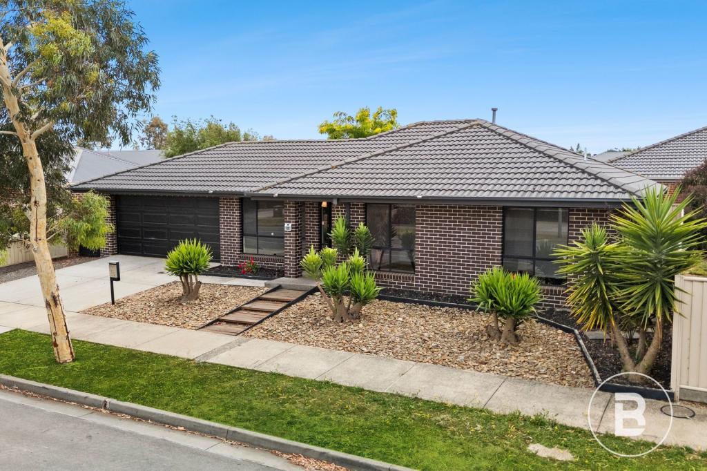 12 Ascot Gardens Dr, Delacombe, VIC 3356