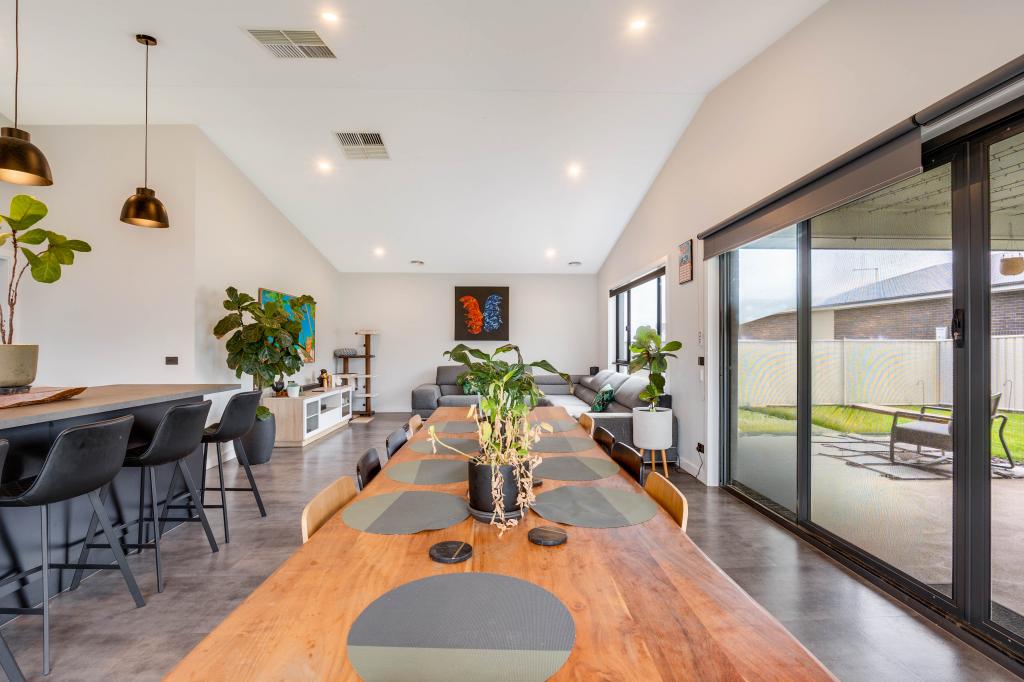 28 Rodeo Dr, Thurgoona, NSW 2640
