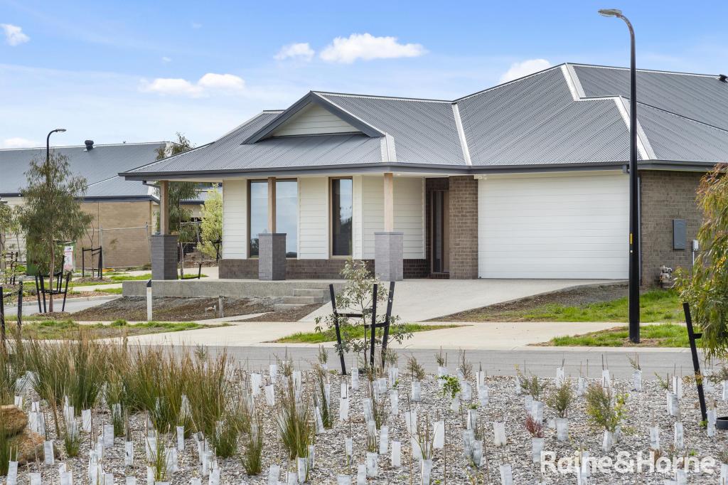 1 Farrier Dr, Kyneton, VIC 3444