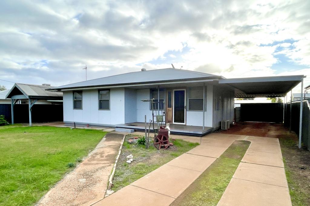 7 Camplin St, Wudinna, SA 5652