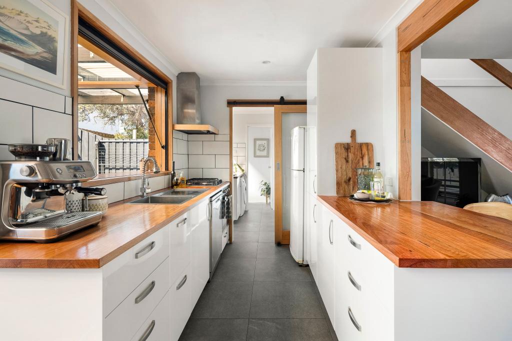 2/161 Nepean Hwy, Seaford, VIC 3198