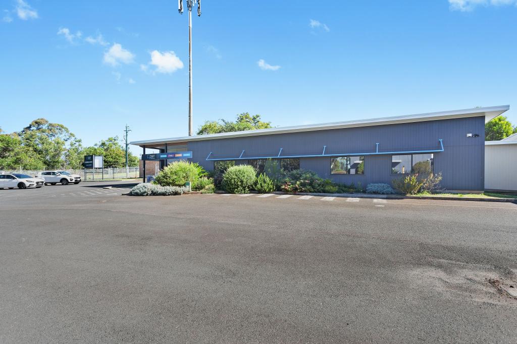 Tenancy 1/56 Duhig St, Harristown, QLD 4350